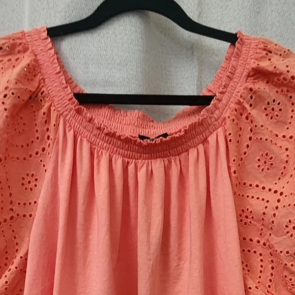 Jones New York Women’s Eyelet Puff Sleeve Blouse Size XL NWT Coral Orange Top - Picture 3 of 5